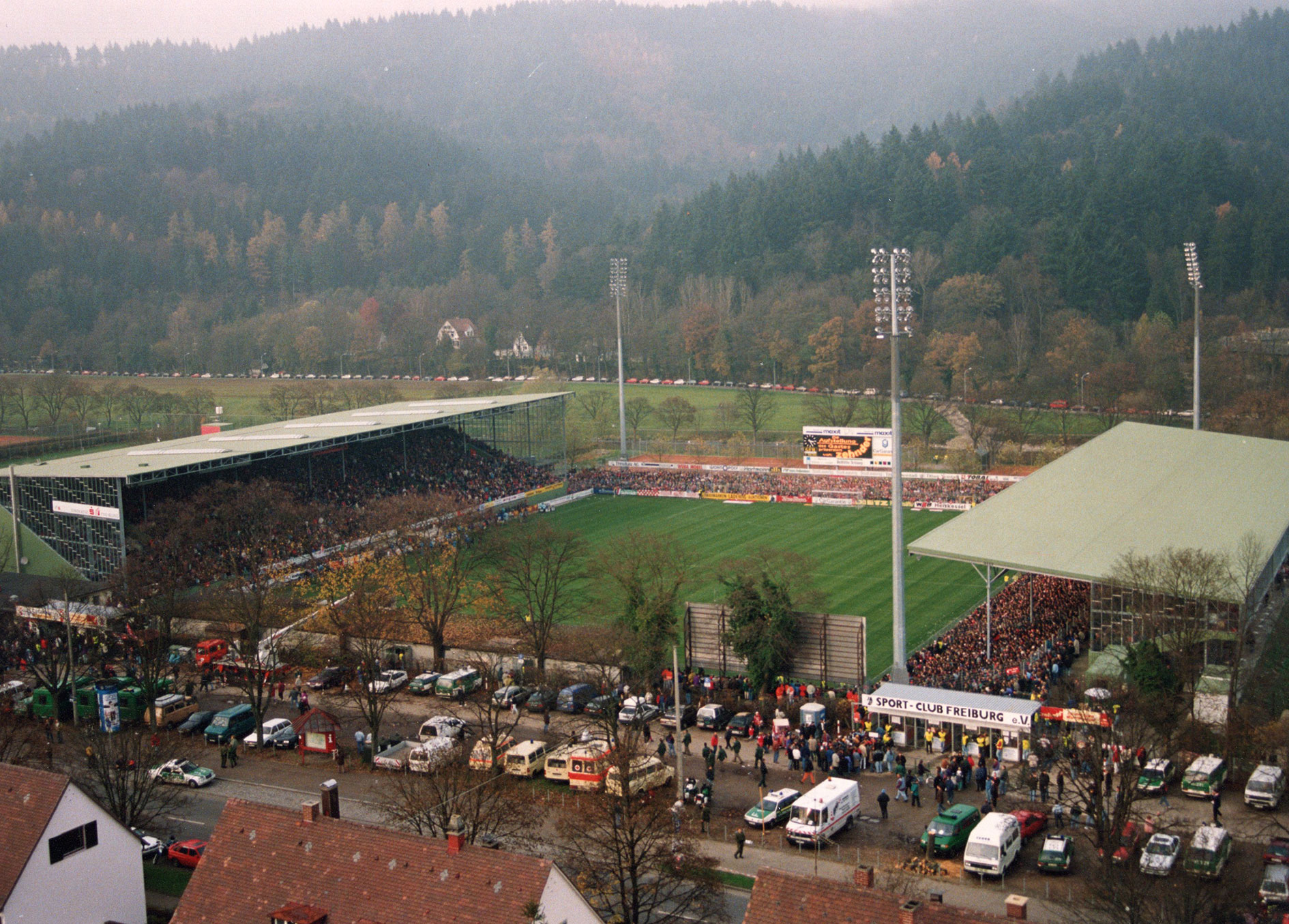 luftbild dreisamstadion 1994